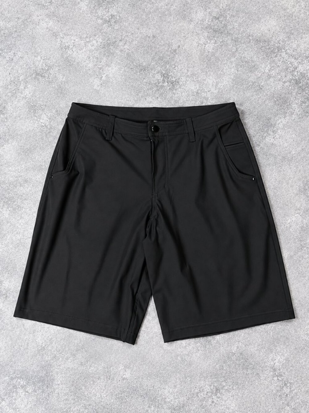 Lululemon Men’s Black Stretch Golf Performance Shorts 34